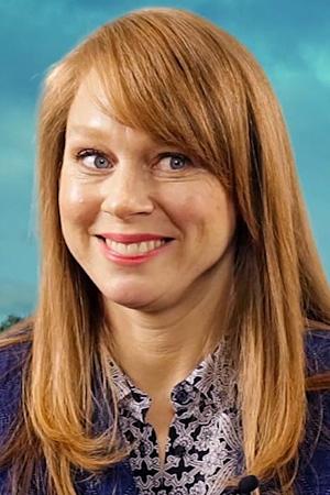 Picture of Hayley McElhinney