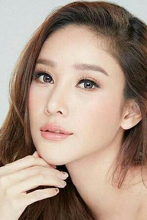 Picture of Nida Patcharaveerapong