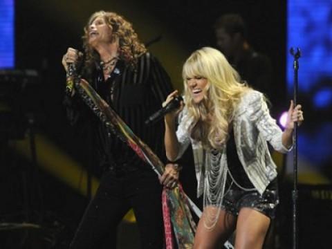 Carrie Underwood and Steven Tyler