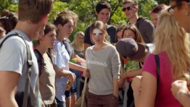 Ich bin ’ne wandelnde Sonnenuhr