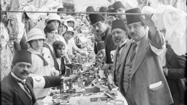 1913: Seeds of Conflict