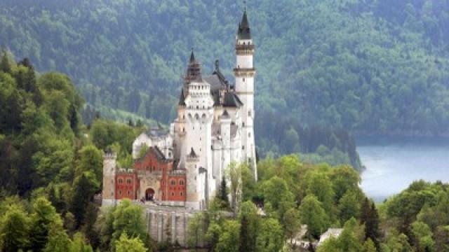 Superbauten (2): Schloss Neuschwanstein