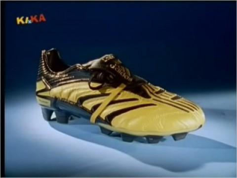 Ballacks Fussballschuhe-Liegefussball