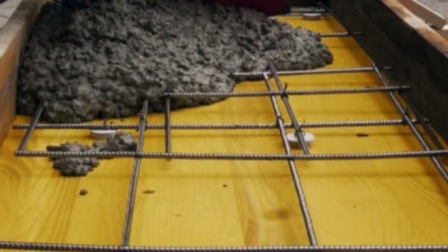 Stahlbeton | Handy vibrieren