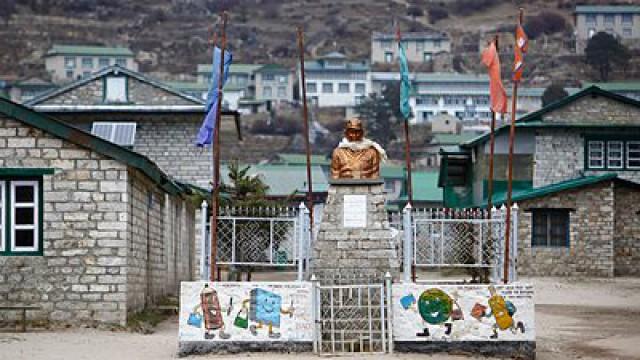 Mount Everest - The Sherpa's Story