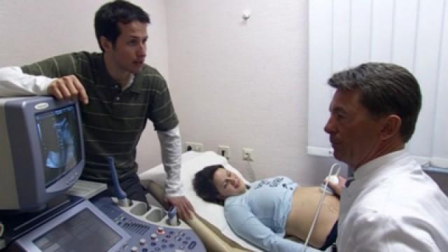 Wie kommen Babys auf die Welt?