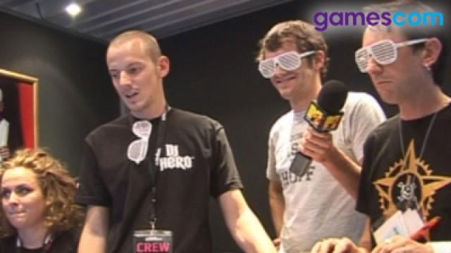 Gamescom 09: Wolf und Gunnar testen DJ Hero