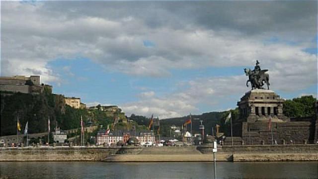 Rheinromantik in einem Zug