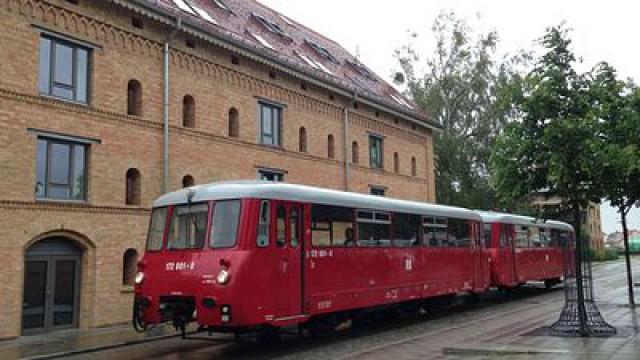 Mit Pink Rail nach Neustrelitz