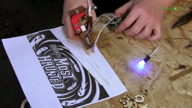 The Great Glue Gun (2)