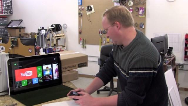 Ben Heck’s Xbox One Portable (2)