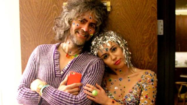 Daniel Radcliffe, Andrea Martin, The Flaming Lips feat. Miley Cyrus