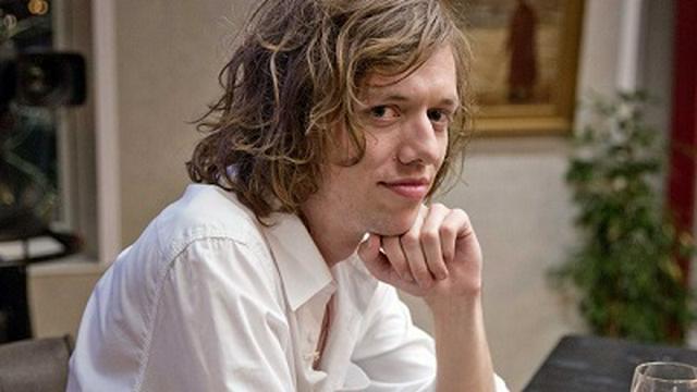 Carl Emil Petersen på toppen