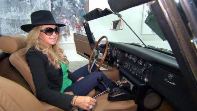Carmen verliebt sich in einen Oldtimer