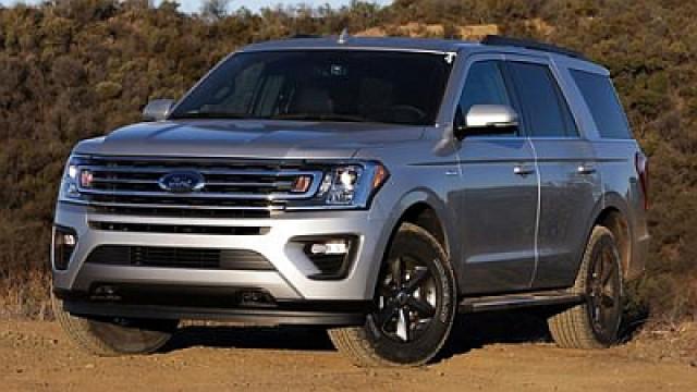 2018 Ford Expedition & 2017 Porsche 911 Carrera GTS