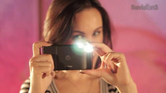 Stripping down the Verizon Droid X to its tech skivvies