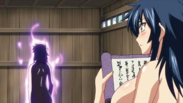 Des seins magnifiques! Lissage des seins (2)