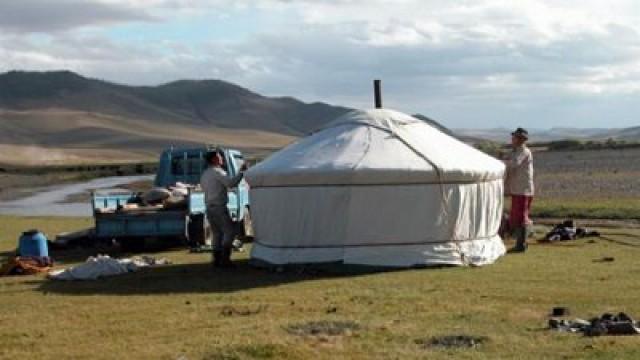 Das Orchon-Tal – Steine, Stupas, Städte (Mongolei)