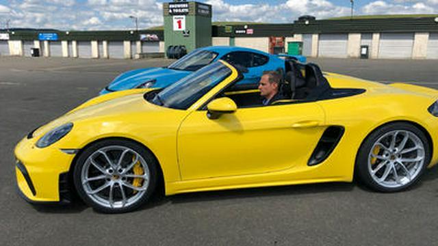 Porsche 718 Cayman GT4 vs. 718 Spyder / Dets Top 3 der Italosportler / Metropolen-Check Südafrika / Schrottplatzkönig Fred Bauhaus mit einem neuen Scheunenfund / Deutschlands Top 3 der Autohändler