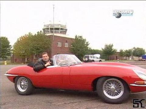 A Car is Reborn: Part 15 (E-Type Jaguar)