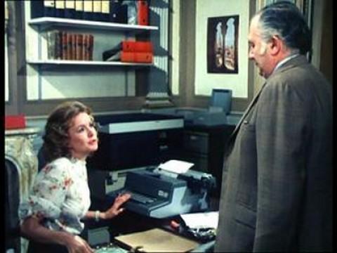 Maigret hesitates