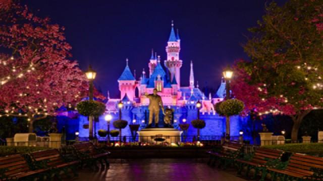 Disneyland: Behind the Scenes