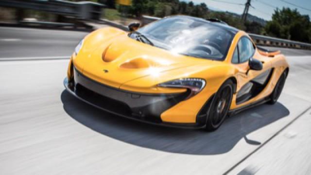 2015 McLaren P1