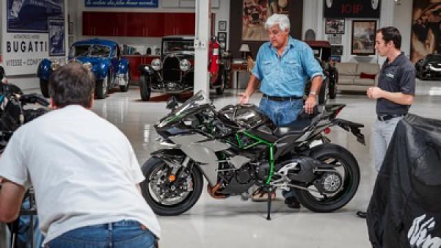 2015 Kawasaki Ninja H2 and H2R