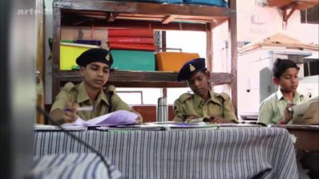 Indiens jüngste Polizisten
