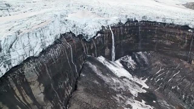 Will Iceland Poison the Sky?