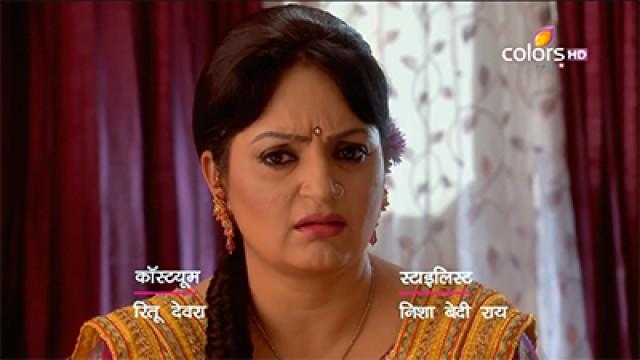 Everyone in Sohum's house is eagerly awaiting the arrival of Rajji's child