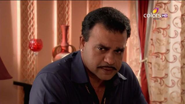 Balbir is both shocked and happy to see his wife
