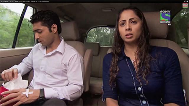 Pradeep Convinces Aaji To Sell The Land