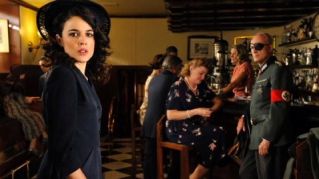 More about El Tiempo entre Costuras - Ep. 7