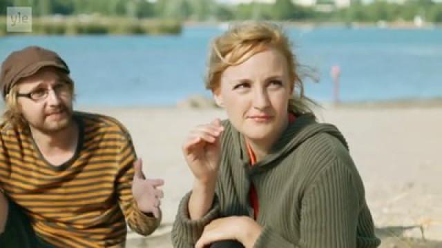 Musiikkivideo Vie minut kauhean komea mies