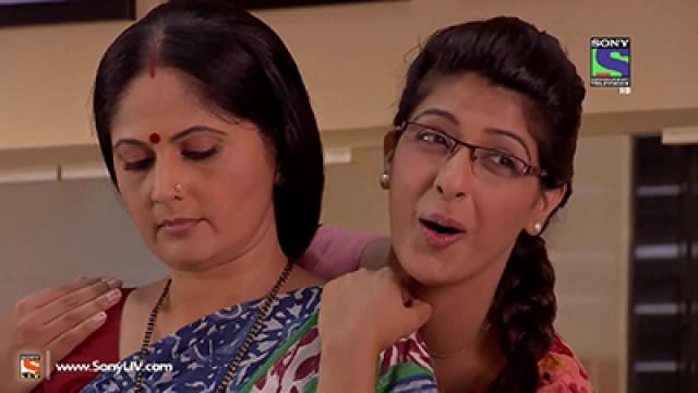Shikha falls from the cliff