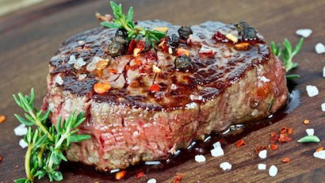 Steak – wie ein schönes Stück Fleisch garantiert gelingt