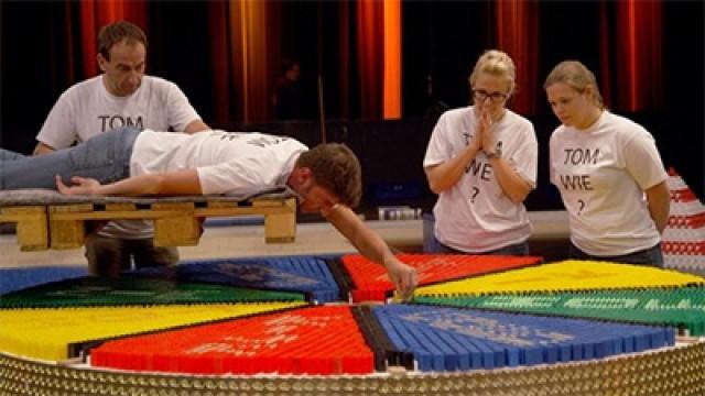 Domino-effect