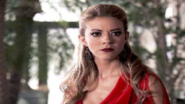 Robles le confiesa a su suegra que su hijo mató a la esposa de Víctor y a sus hijos