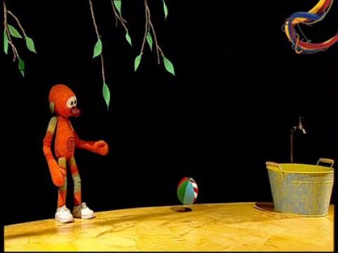 En Mic es banya amb la pilota