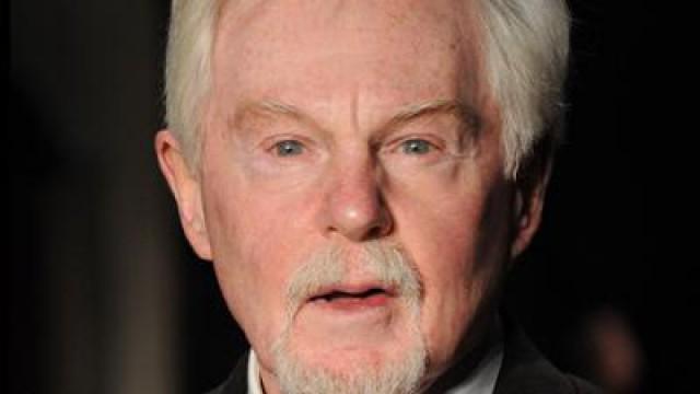Derek Jacobi