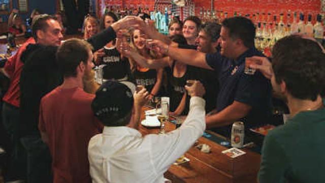 Art's Tavern vs. Player's Club