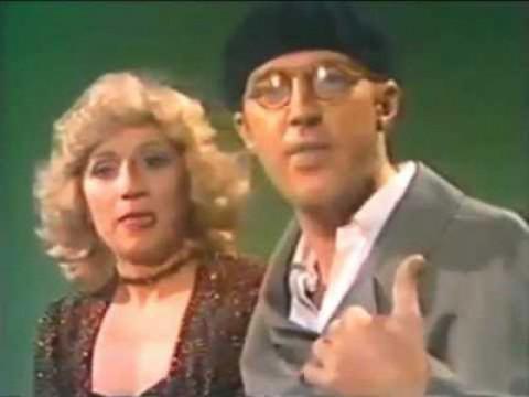 S01E98 Corrie Van Gorp Interviewt Meneer De Bok