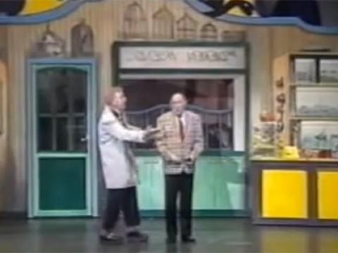 S01E103 De Dierenwinkel