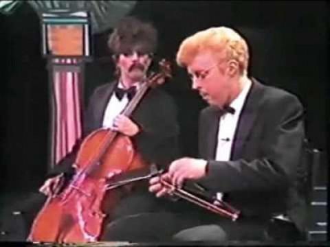 S01E105 Muzikanten