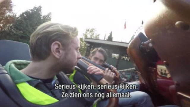 Voordringen bij de achtbaan