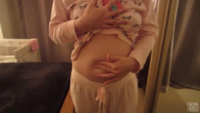 PREGNANT OR FAT?!