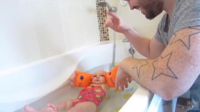 FIRST SWIMMING LESSON!