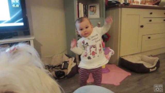 STUNNING BABY MODEL!