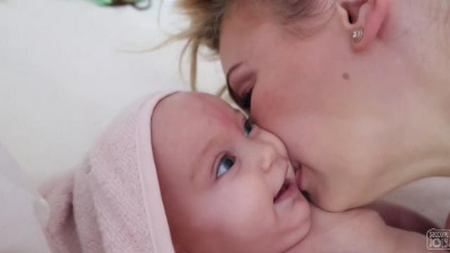 CUTEST BABY'S FIRST LAUGH!